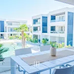Apartment Oasisole Con Terrazza E Piscina Lido di Jesolo