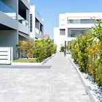 Oasisole Suite Con Terrazza E Piscina